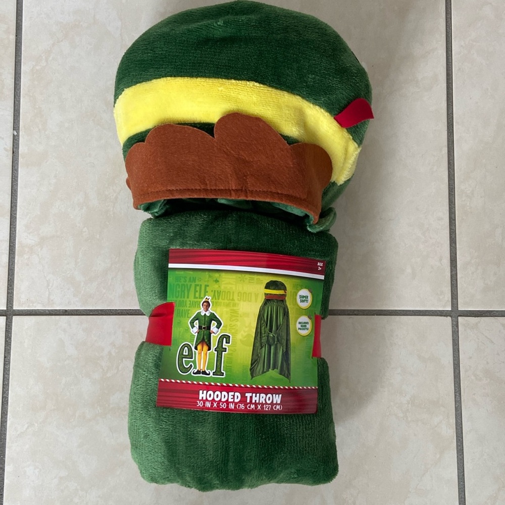 Hooded Throw